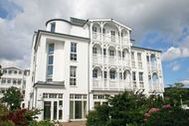 Urlaub Ferienwohnung F: Seepark Sellin - Haus Altensien Whg 463 mit Balkon