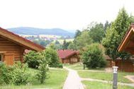 Urlaub Ferienhaus Naturerlebnisdorf Stamsried im Bayerischen Wald.