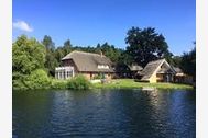 Urlaub Ferienwohnung Fewo Alt Sammit am Wasser Hund Garten Balkon