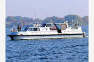 Urlaub Ferienhaus Hausboot Katamaran-Motoryacht