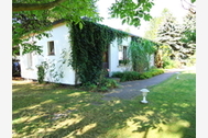 Urlaub Ferienwohnung Ferienhaus mit großem Garten