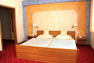 Urlaub Bad Windsheim Hotel 67635 privat