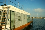Urlaub Ferienhaus 12. Hausboot Float & Load I 50 m²